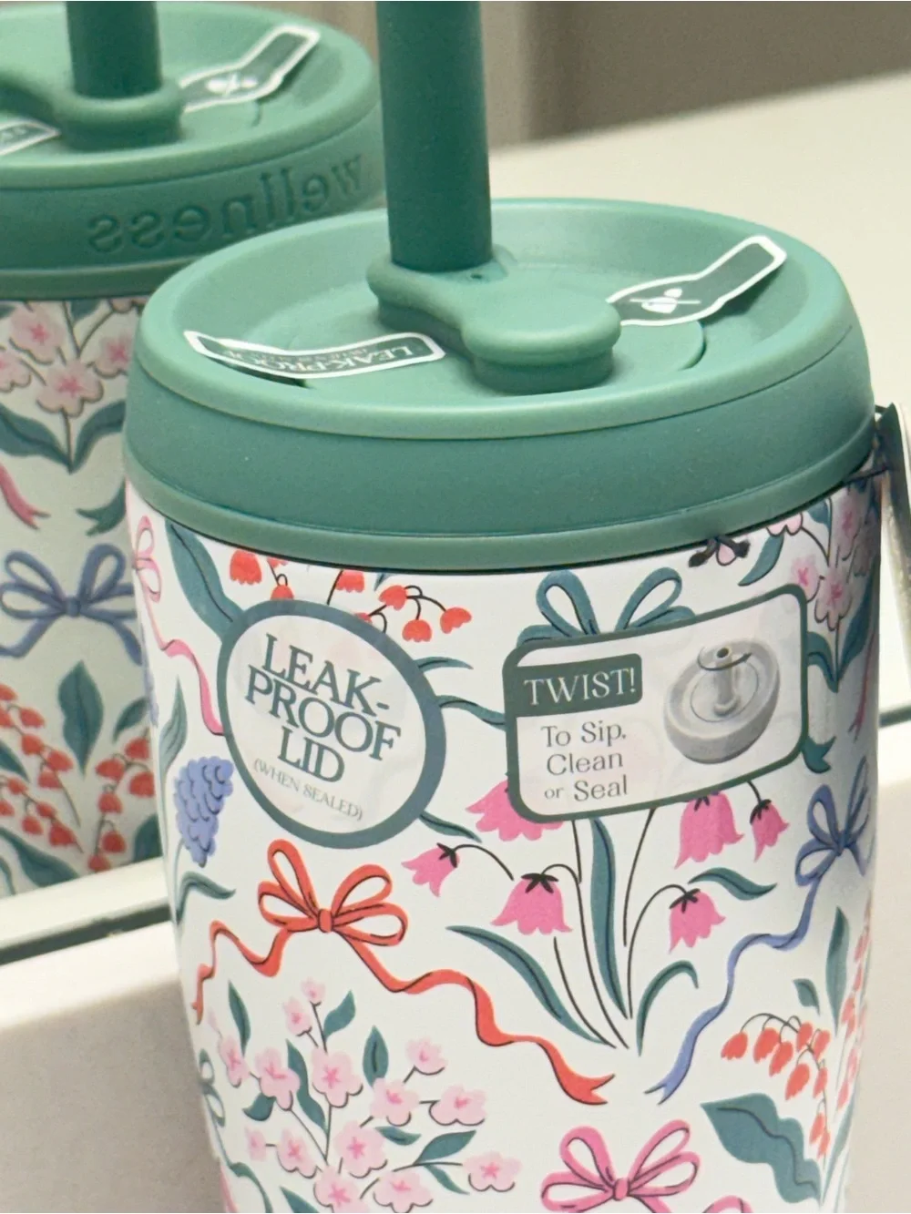 Floral Travel Tumbler with Teal Lid NWT